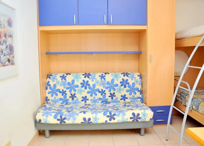 Apartman Enjoy Sun, Sand, And Shopping In Our