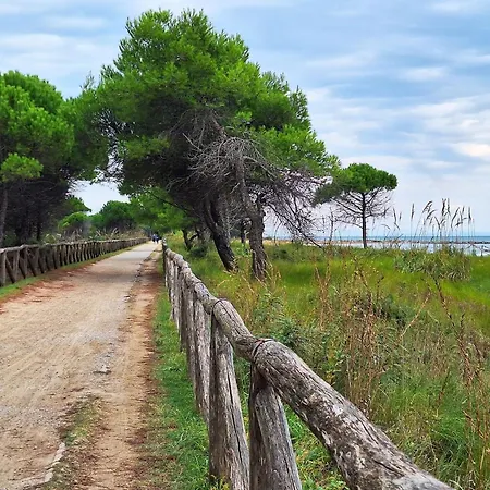 Enjoy Sun, Sand, And Shopping In Our Apartment Bibione